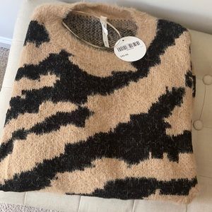 Poppy & Stella Sweater
